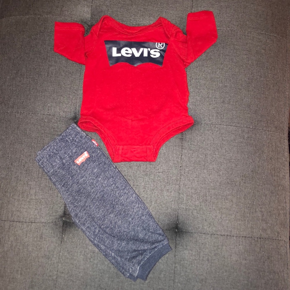 Levi’s matching set